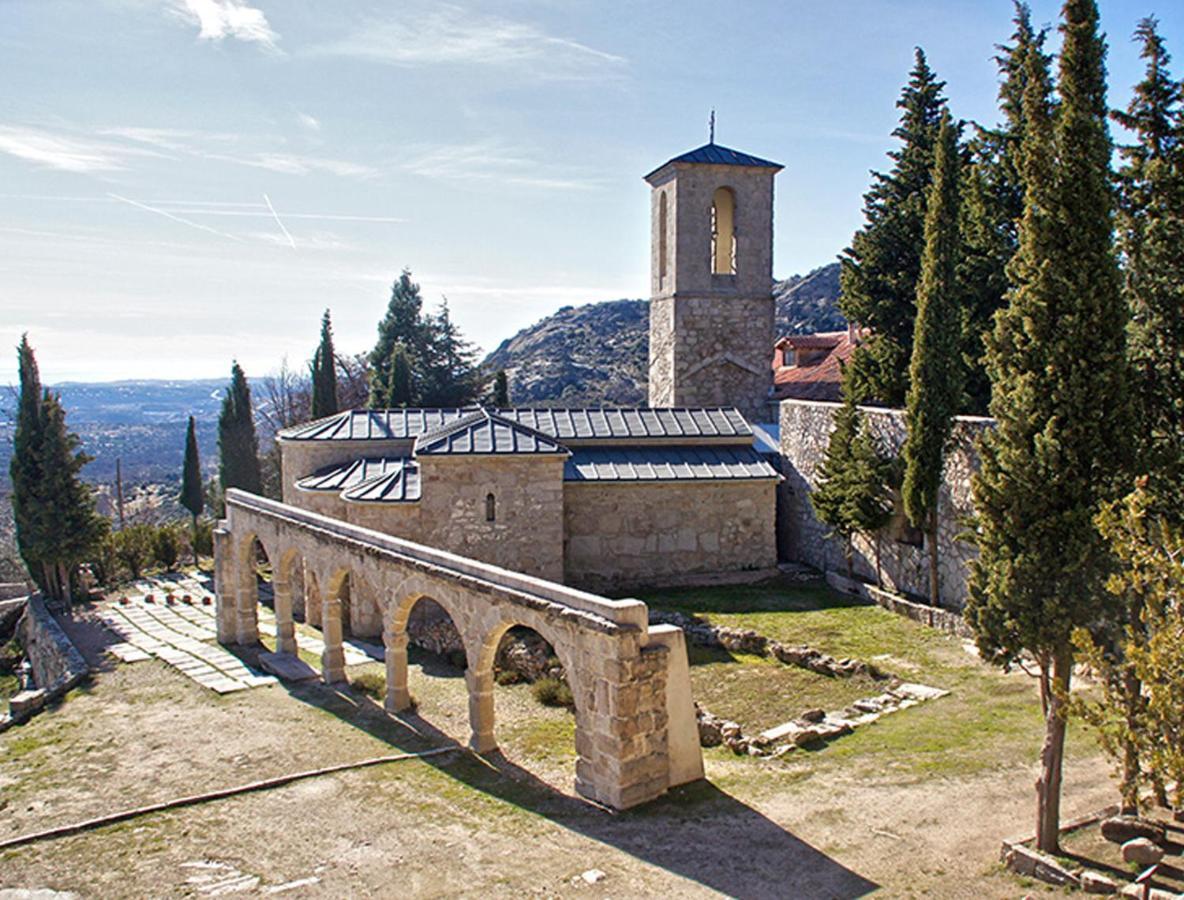 La Casita De Cabanillas. Cabanillas De La Sierra. Dom wakacyjny Cabanillas de la Sierra
